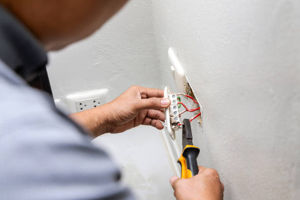 Best Commercial Electrician Services  in White Sands, NM